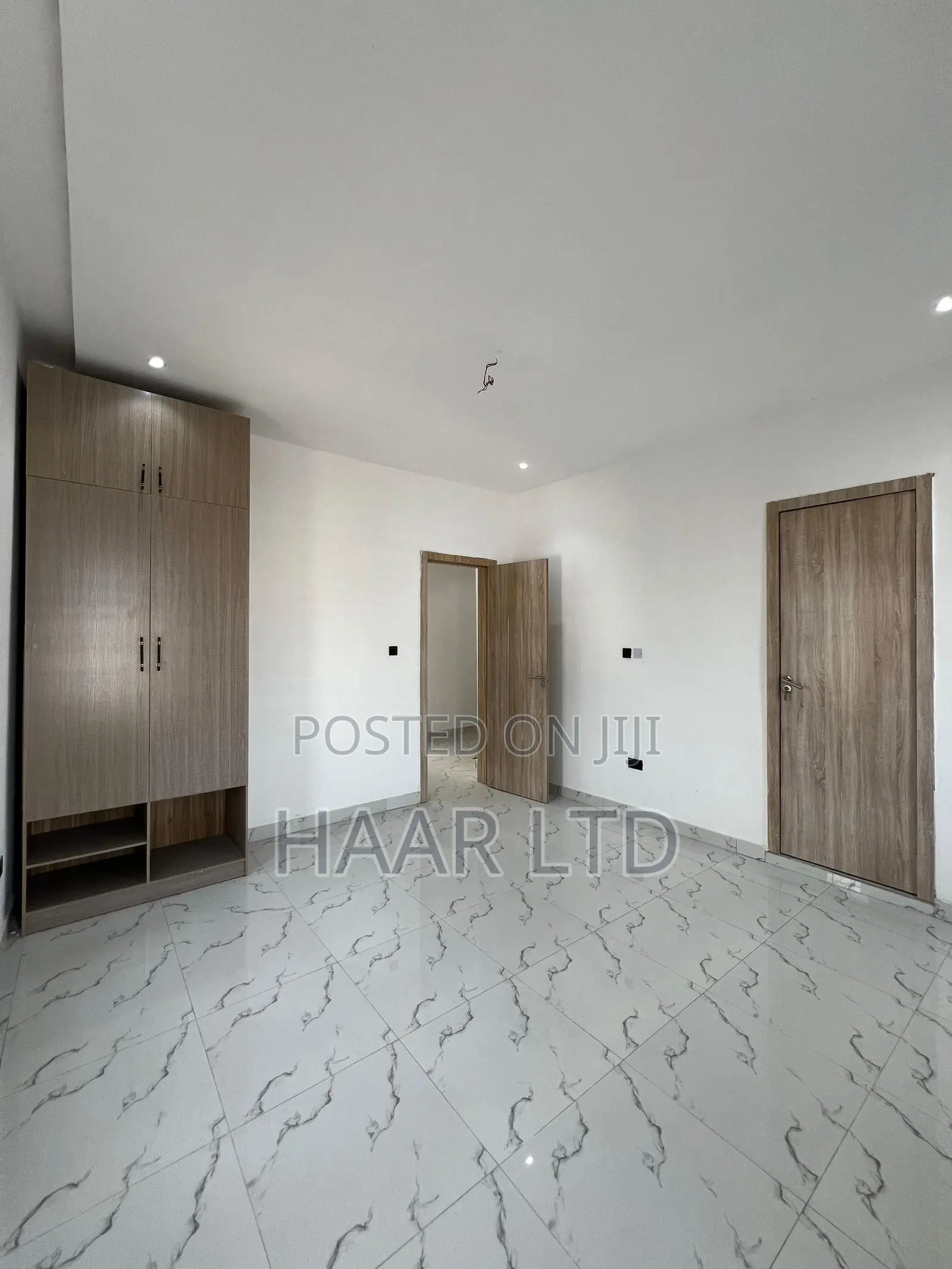 4bdrm Duplex in Lekki Phase 2 for sale