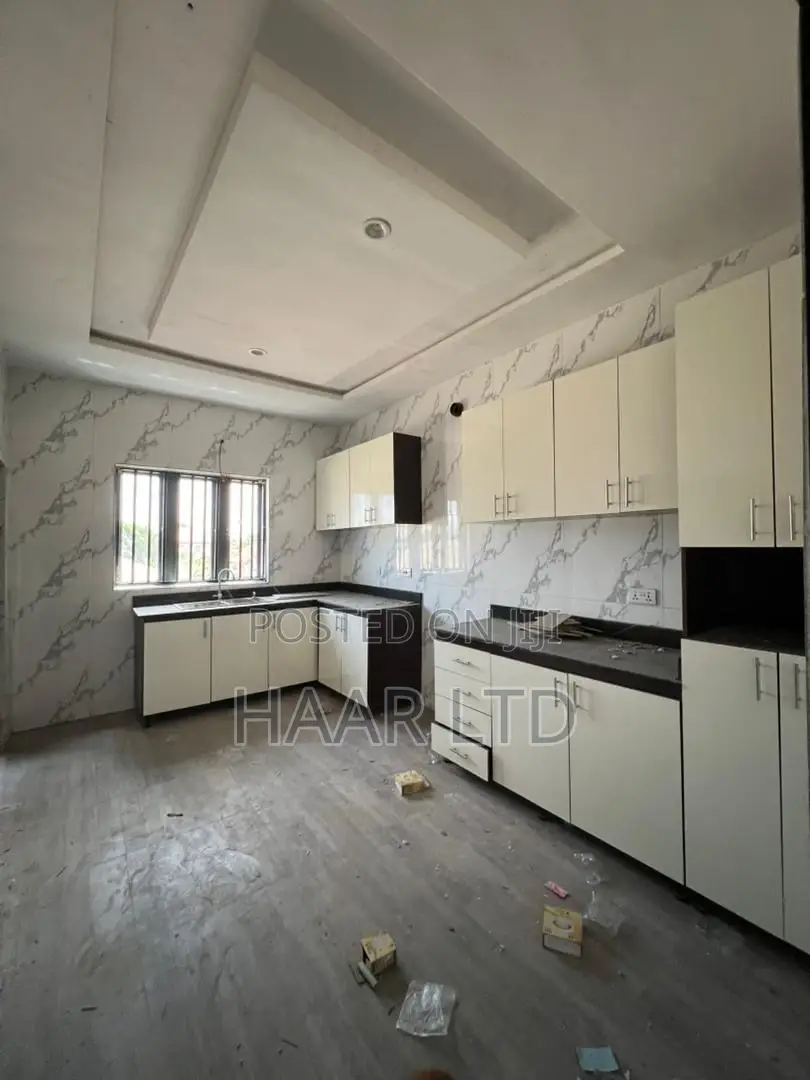 3bdrm Apartment in Ado / Ajah for rent