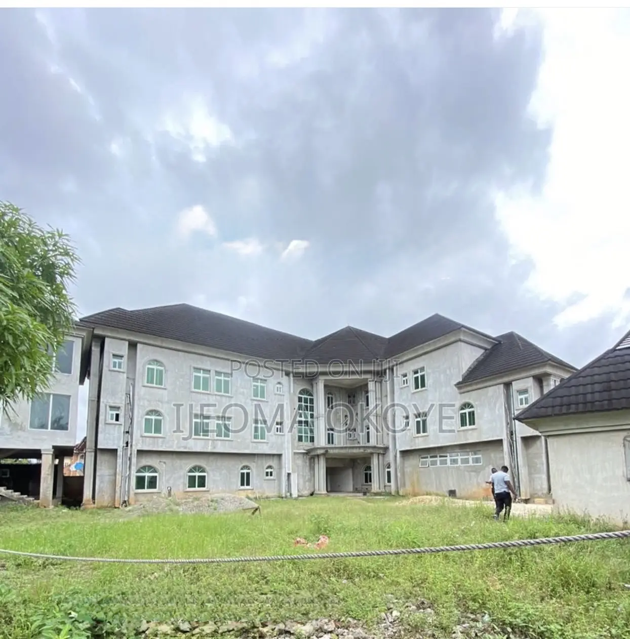 35 Rooms Hotel Project for Sale