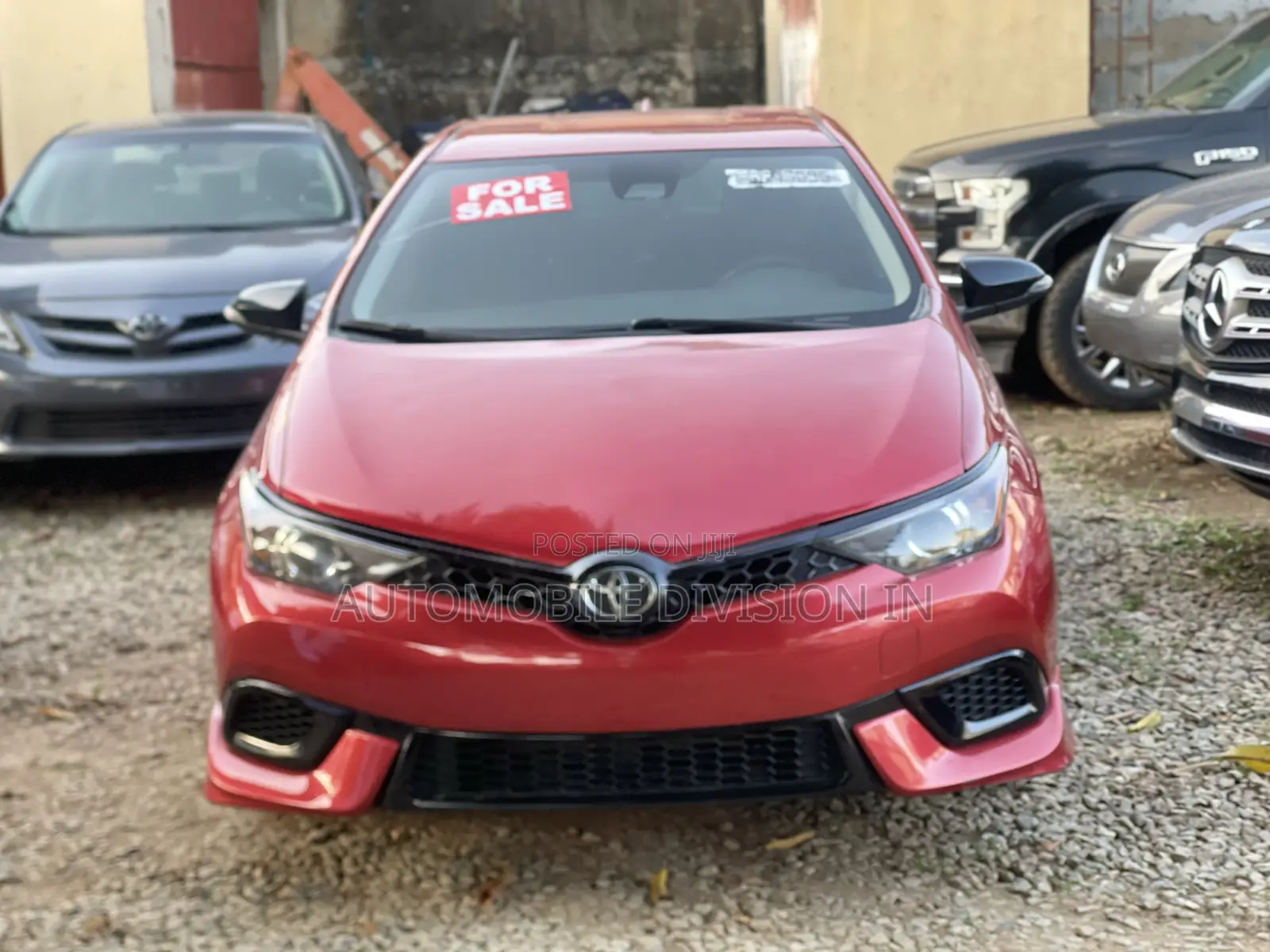 Toyota Corolla 2017 Red