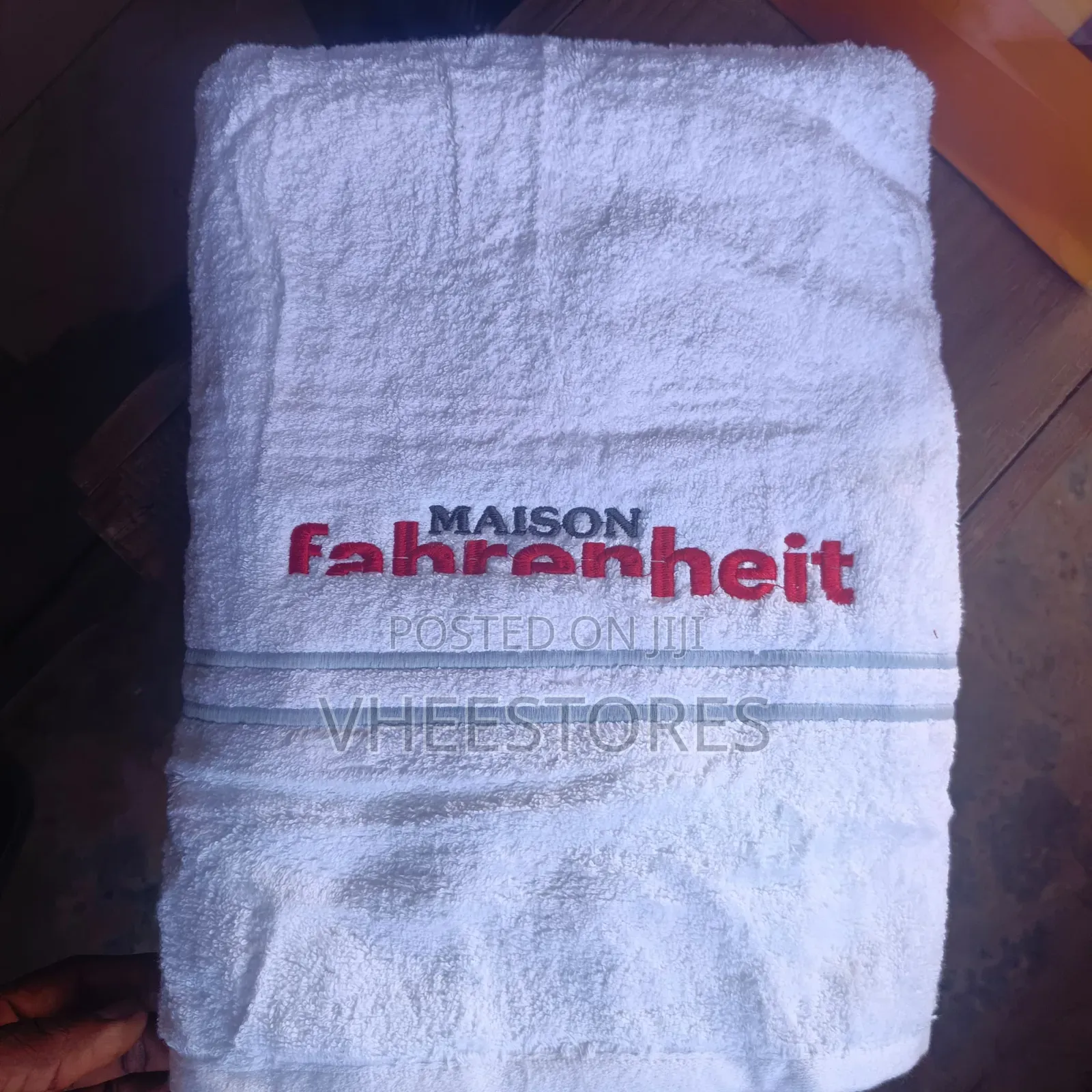 Luxury Customized Hotel Towels With Logo Name Embroidery