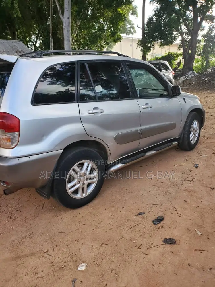 Toyota RAV4 2005 Silver