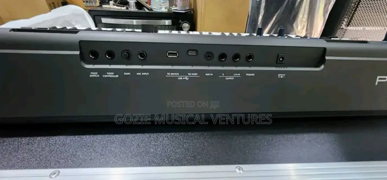 Brand New One Yamaha Keyboard PSR-E583 With Original Adaptor.