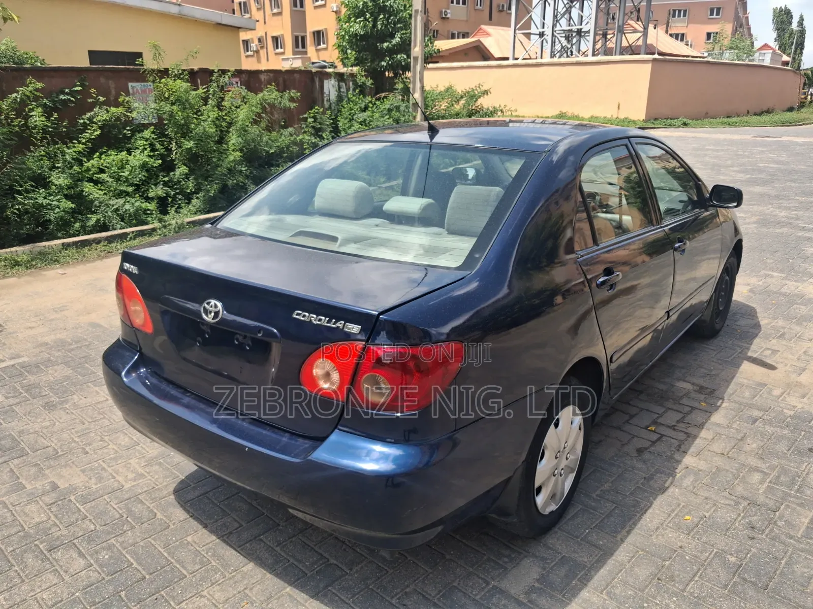 Toyota Corolla LE 2005 Blue