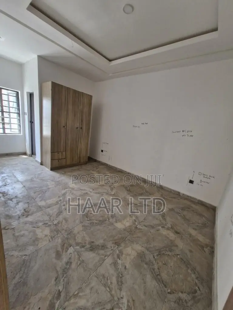 2bdrm Apartment in Ikate for sale