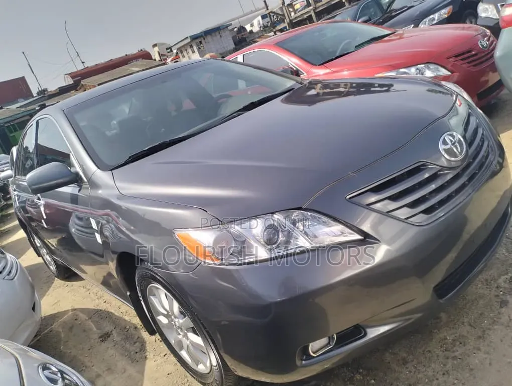 Toyota Camry 2.4 LE 2008 Gray