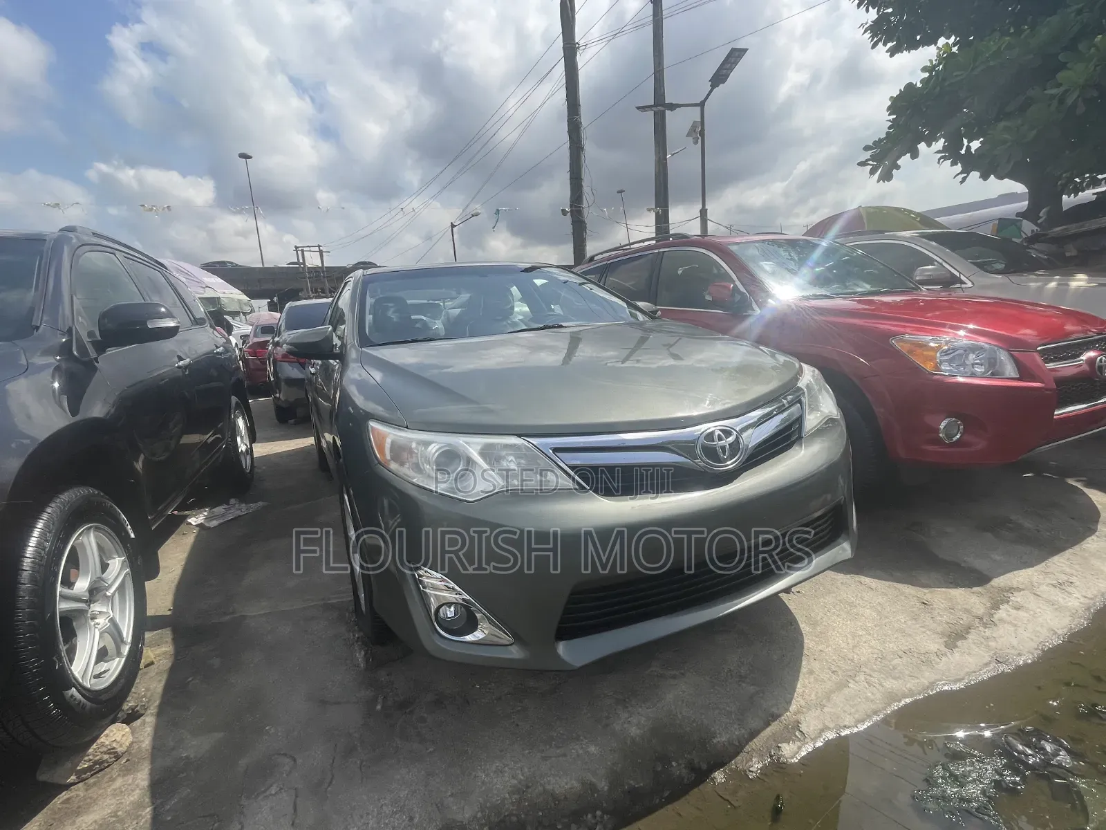 Toyota Camry LE 4dr Sedan (2.5L 4cyl 6A) 2013 Green