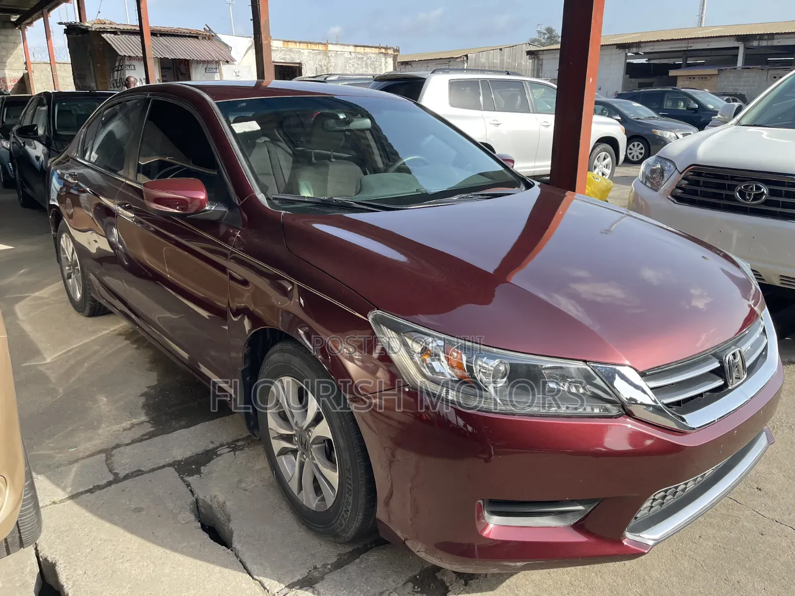 Honda Accord EX 4dr Sedan FWD (2.4L 4cyl 2A) 2013 Maroon