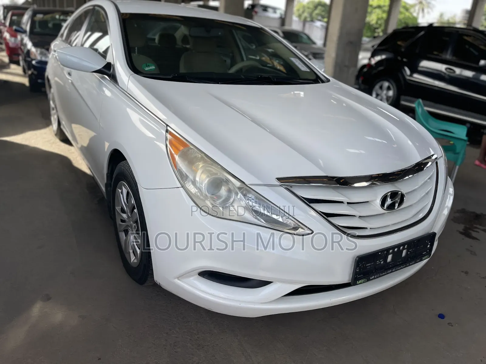 Hyundai Sonata SE 2.0T Sedan FWD (2.0L 4cyl 6A) 2012 White