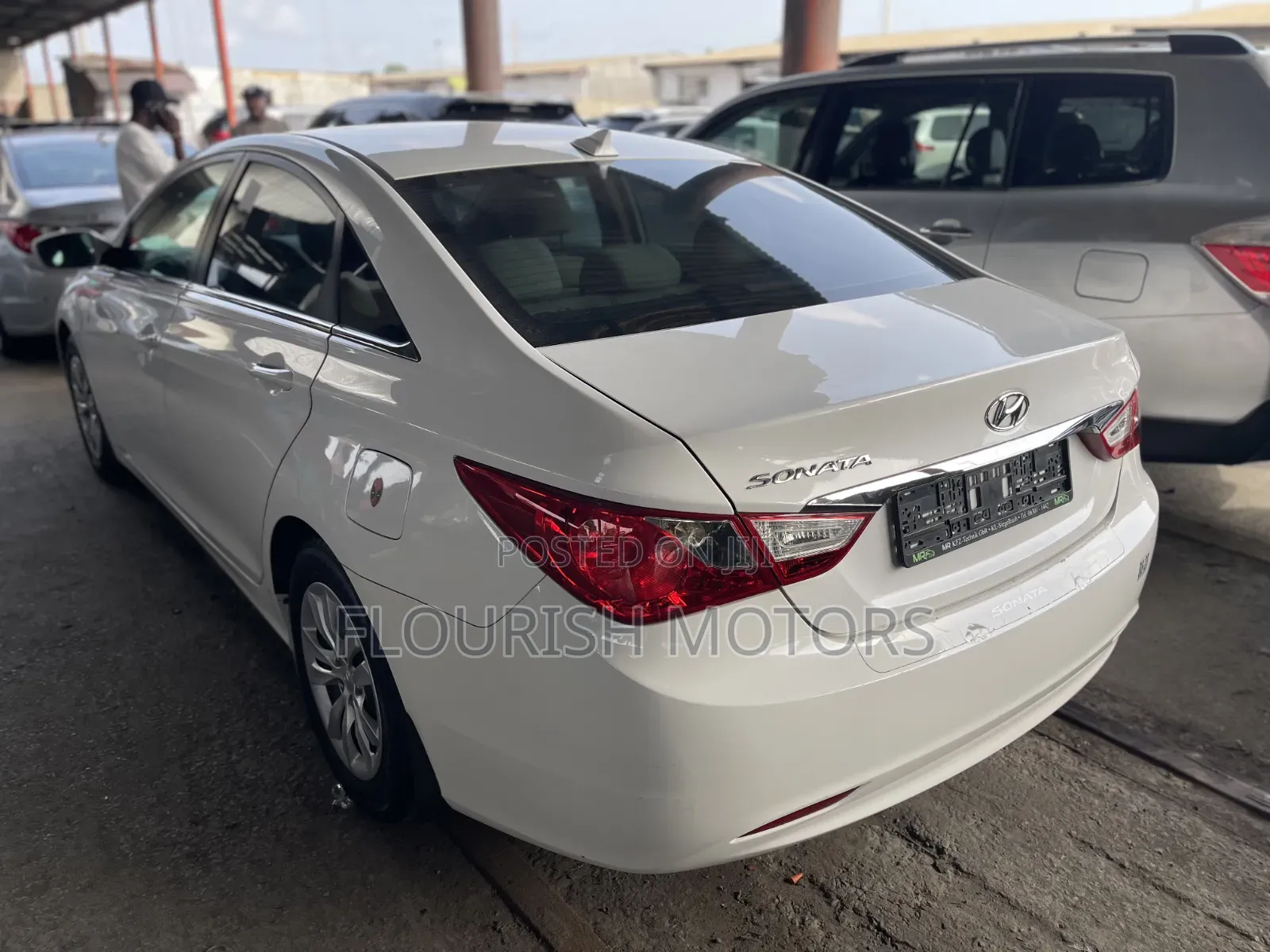 Hyundai Sonata SE 2.0T Sedan FWD (2.0L 4cyl 6A) 2012 White
