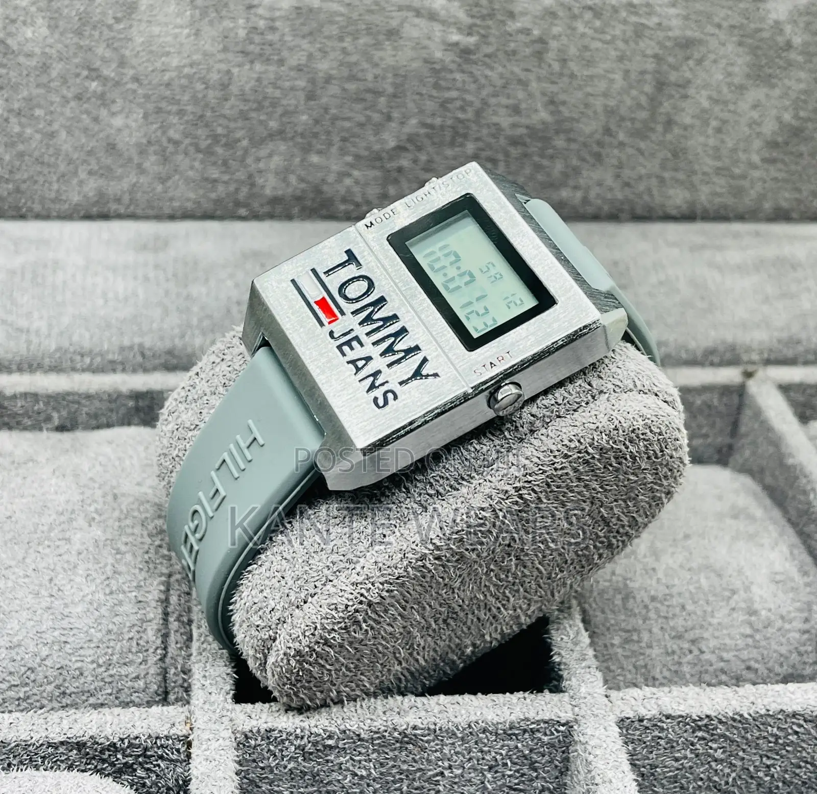 Tommy Hilfiger Silicone Digital Rubber Wristwatch` *