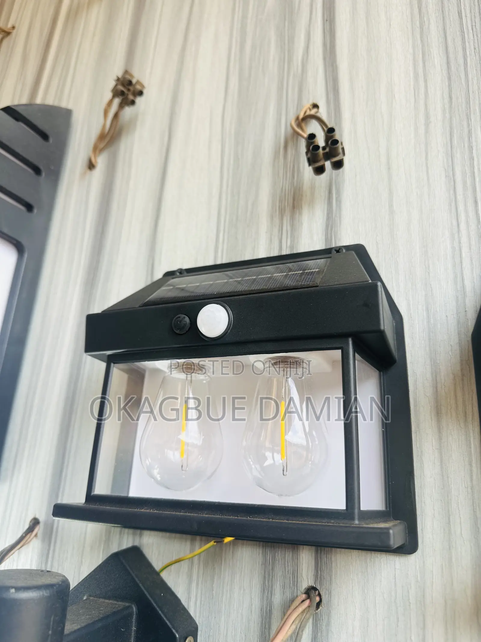 Mini Waterproof Solar Interaction Wall Lamp
