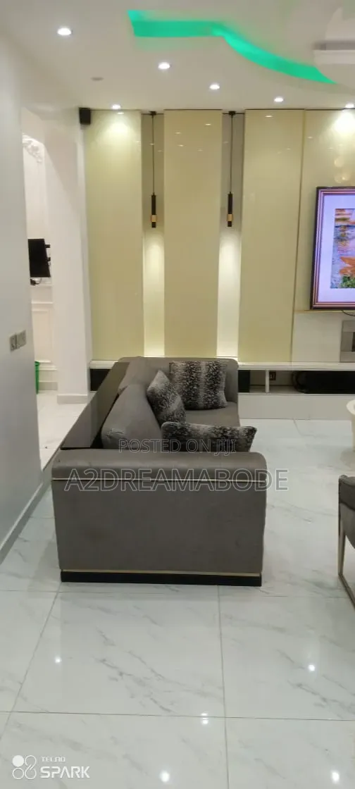 Furnished 5bdrm Duplex in Magodo Phase 1 for sale