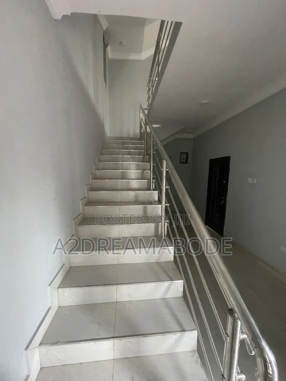 5bdrm Duplex in Shonibare Estate for rent