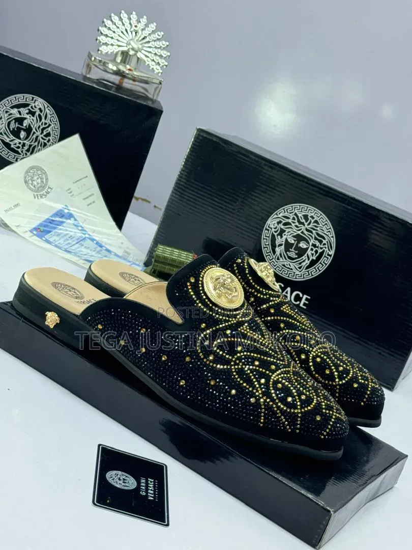 High Quality Gold and Black Men's Studded Half Shoes