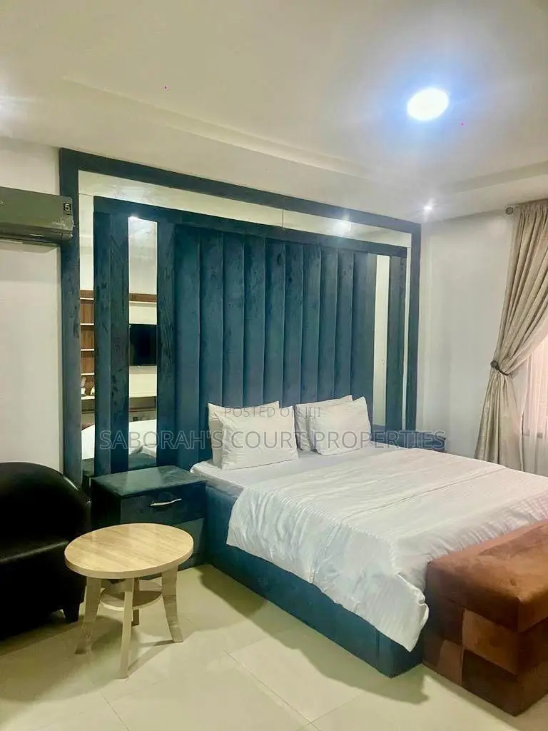 Furnished 3bdrm Apartment in Banana Island for rent