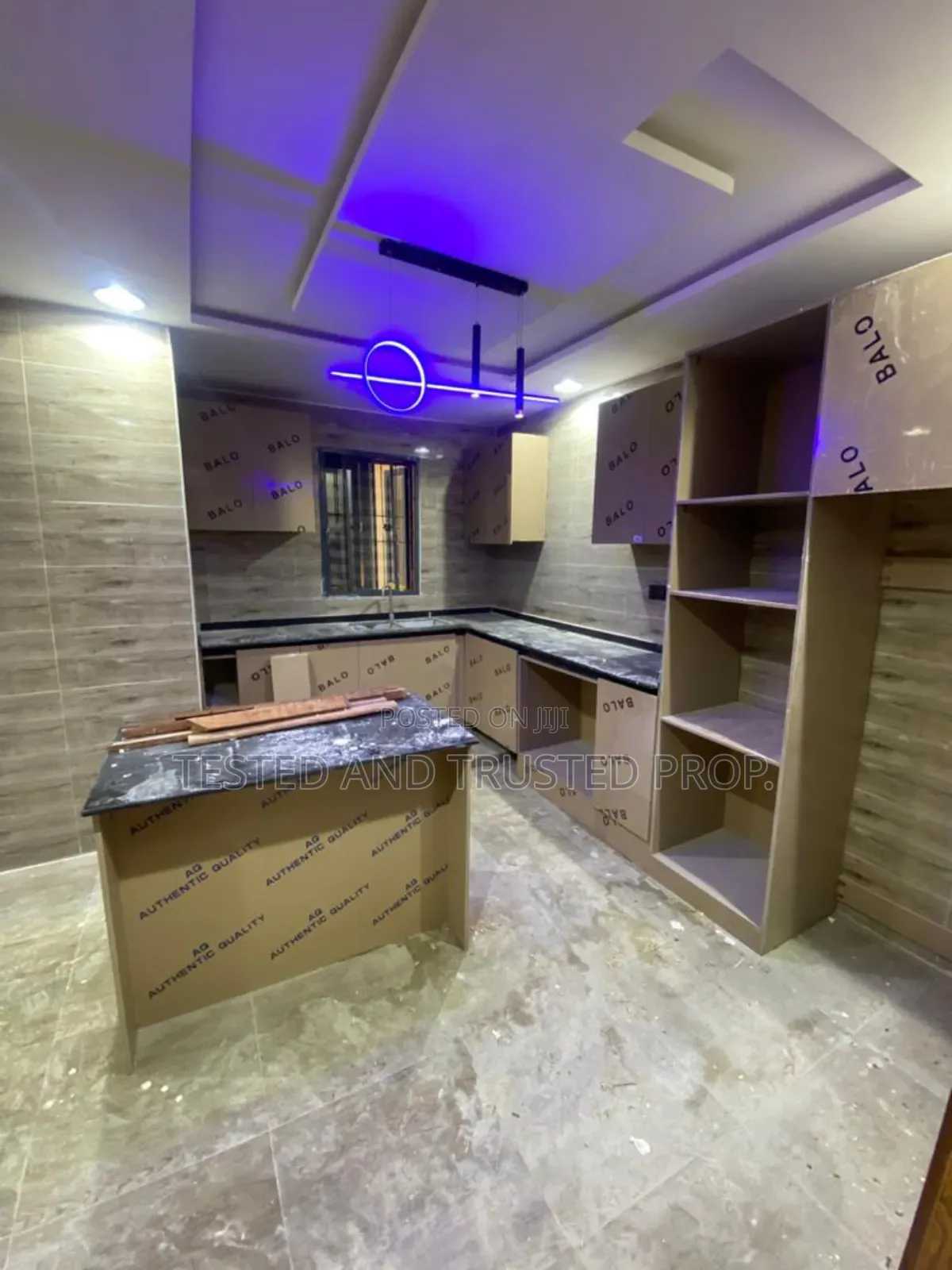 4bdrm Maisonette in Lekki Phase 1 for rent