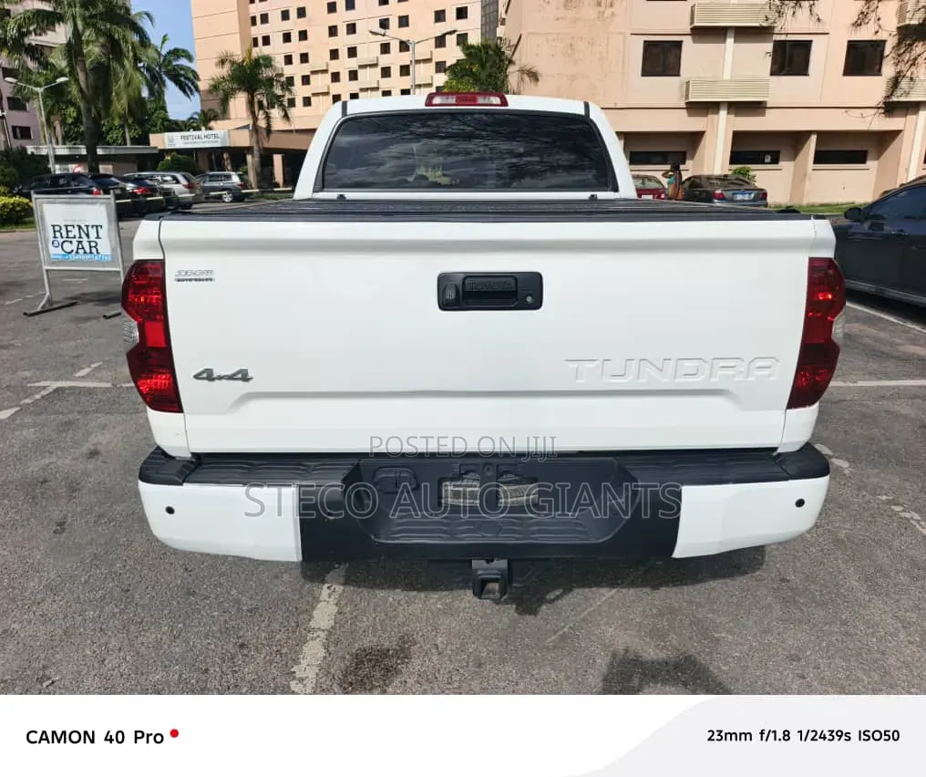 Toyota Tundra 2016 White