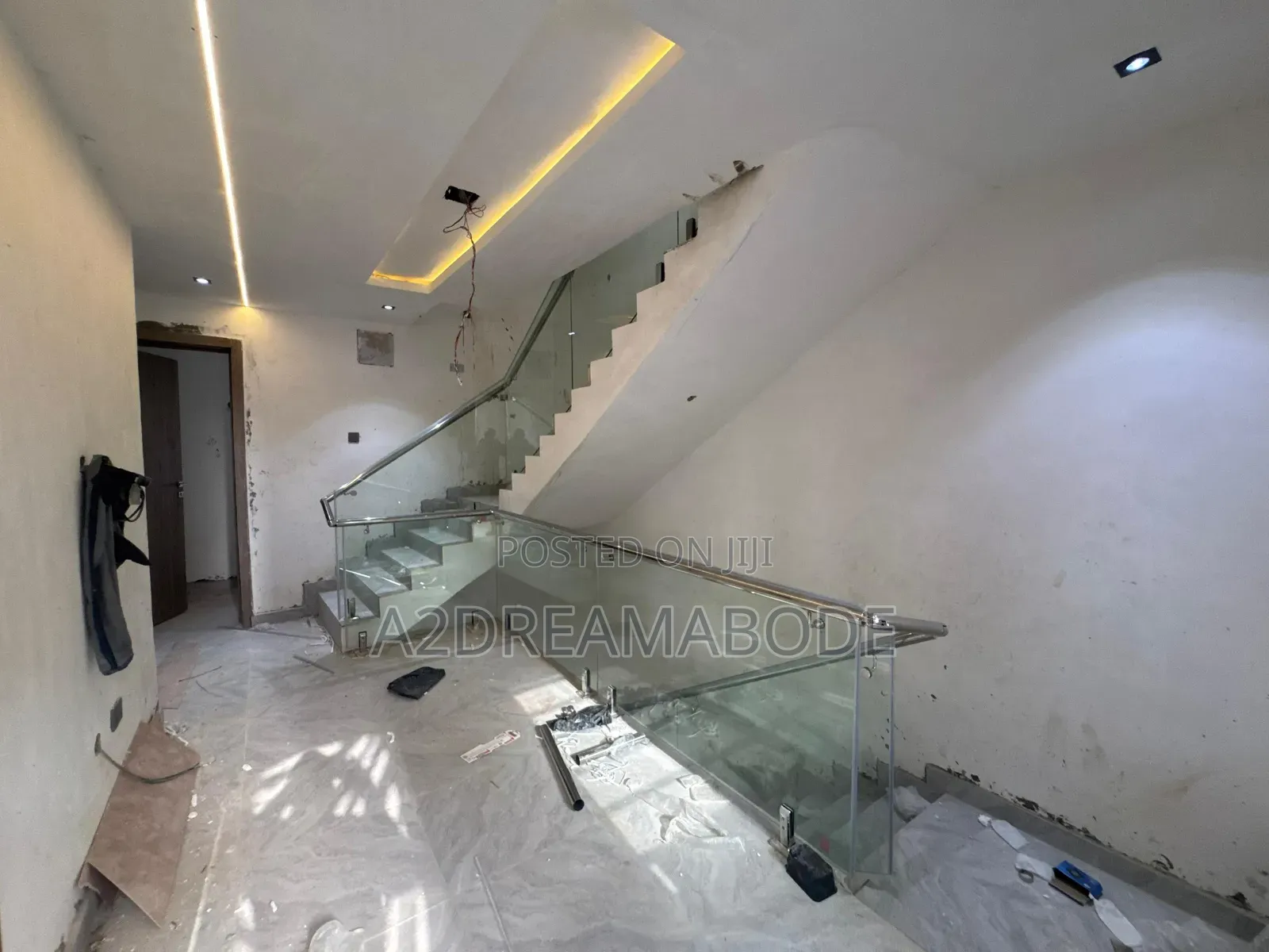 4bdrm Duplex in Ohna, Aguda / Ogba for sale