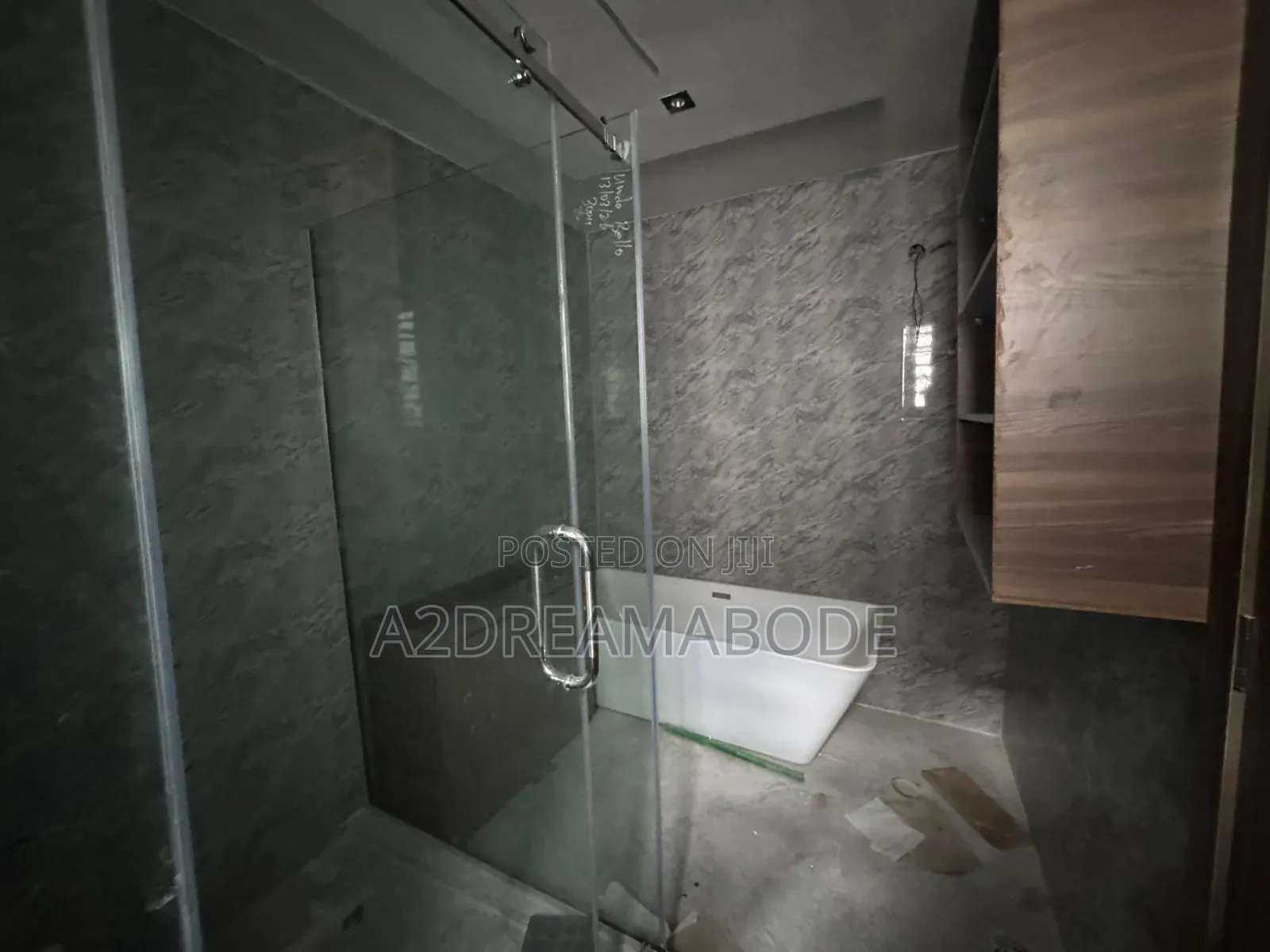 4bdrm Duplex in Ohna, Aguda / Ogba for sale