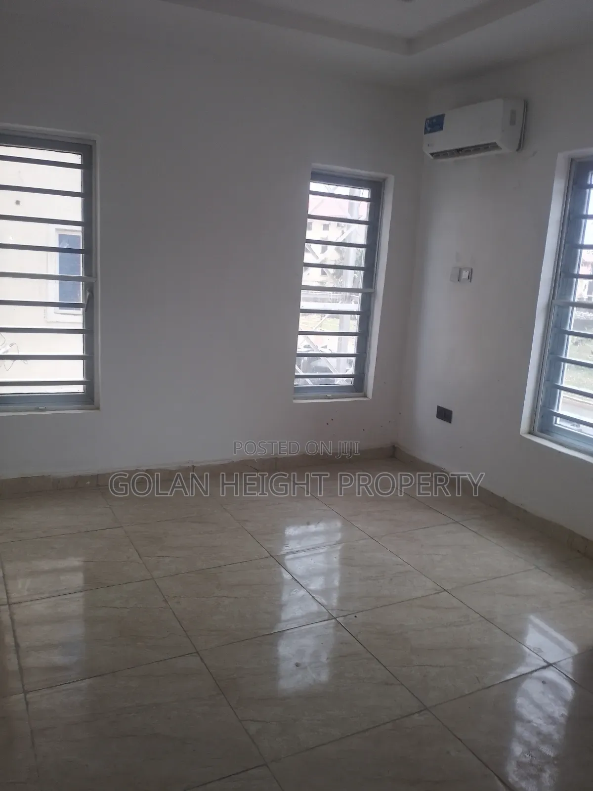 3bdrm Block of Flats in Katampe for rent