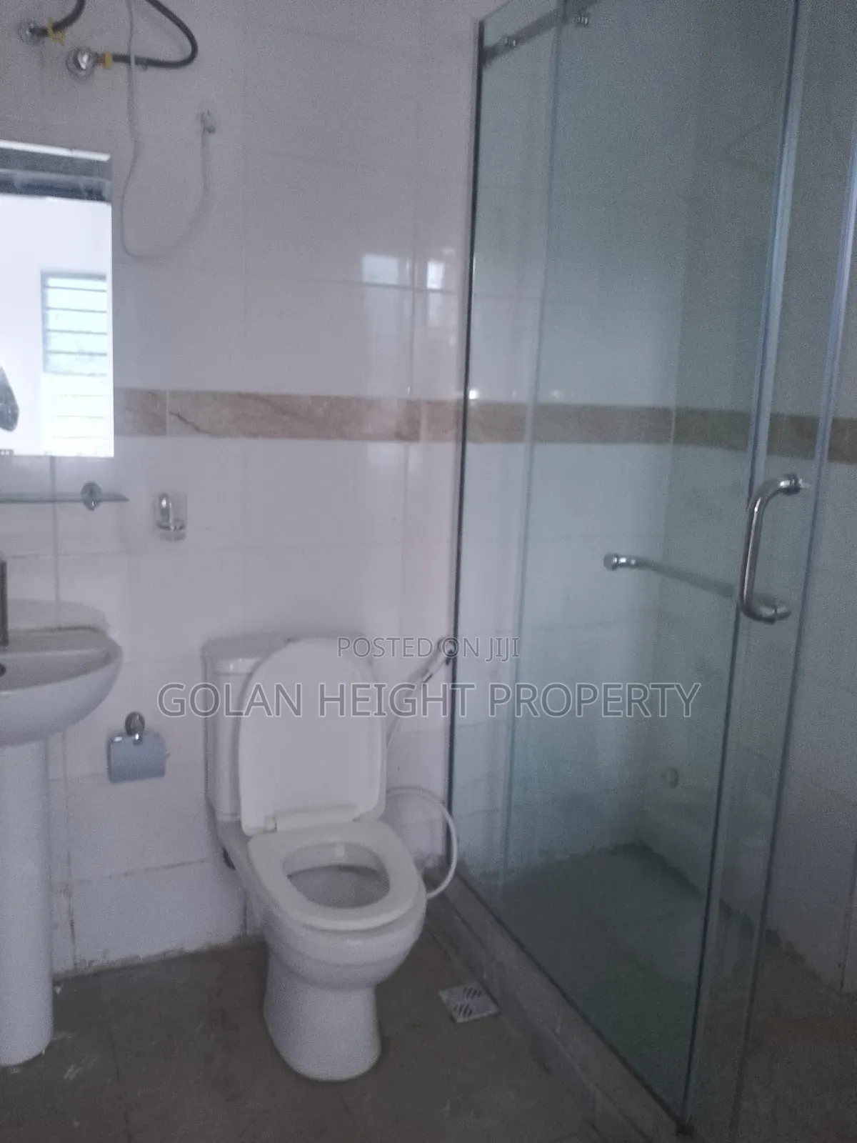 3bdrm Block of Flats in Katampe for sale