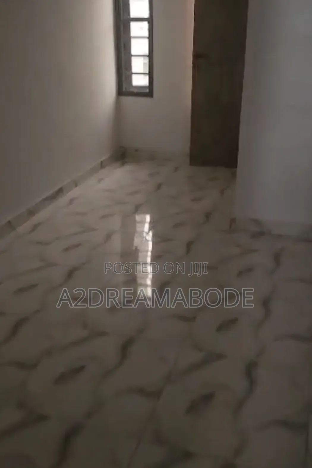 4bdrm Duplex in Adeniyi Jones for rent