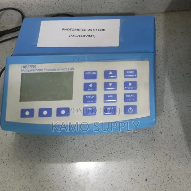 40 Parameters Water and Waste Water Analyzer. Hi83399 Hanna U.K