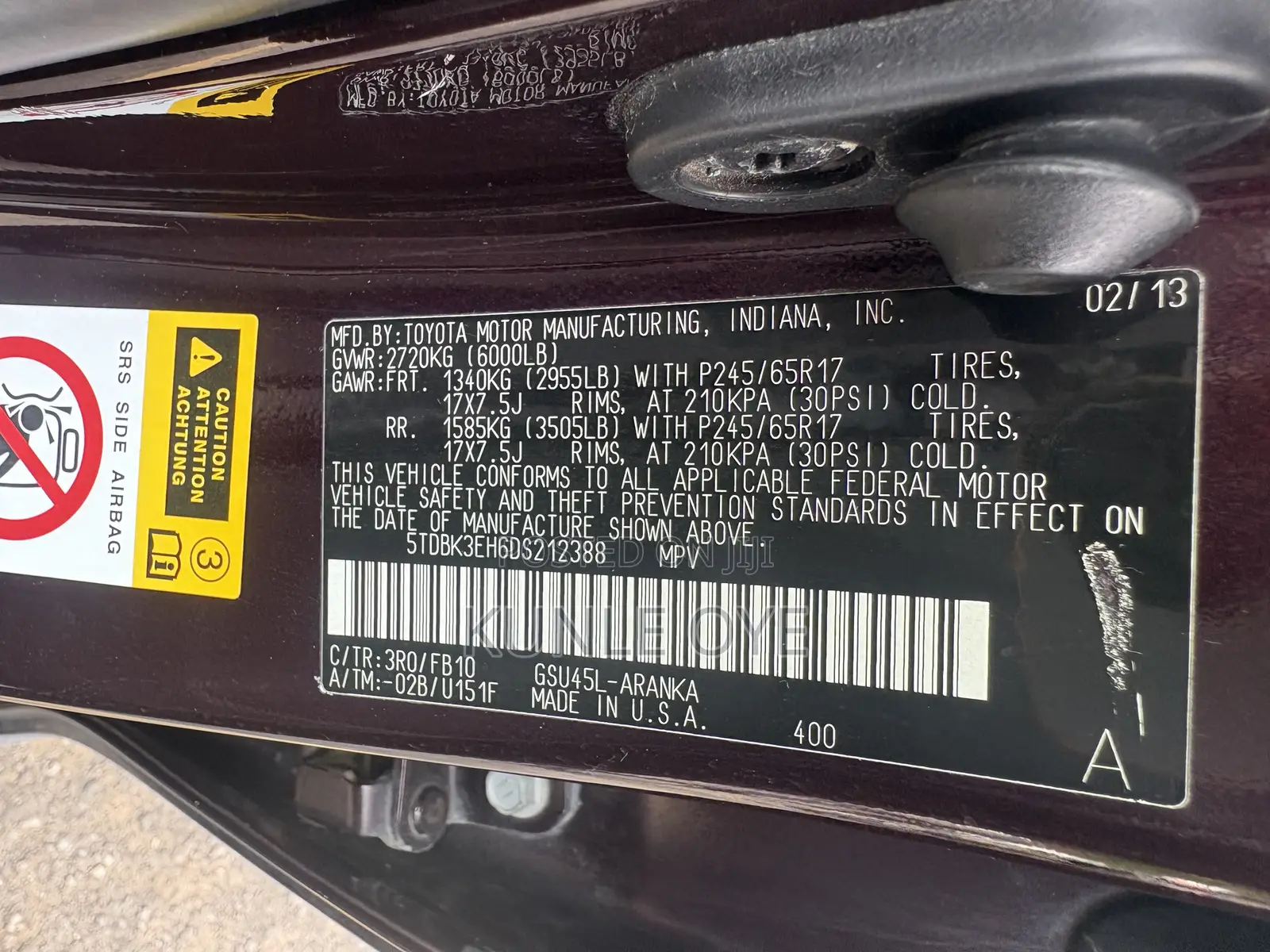 Toyota Highlander 3.5L 4WD 2013 Maroon