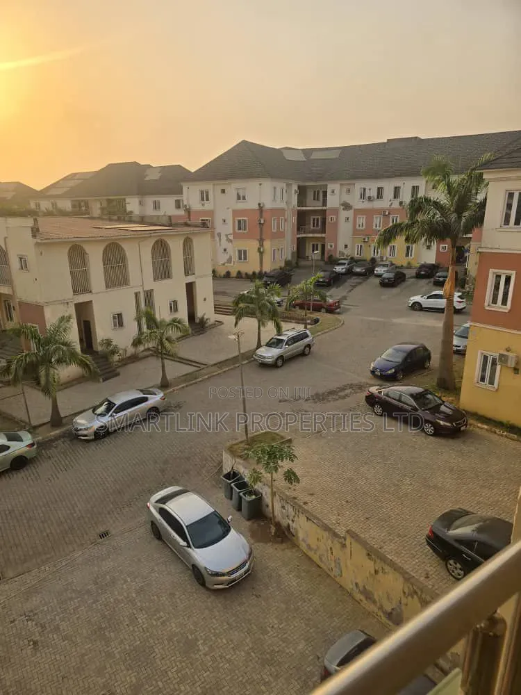 3bdrm Apartment in Saada Court Estate, for sale