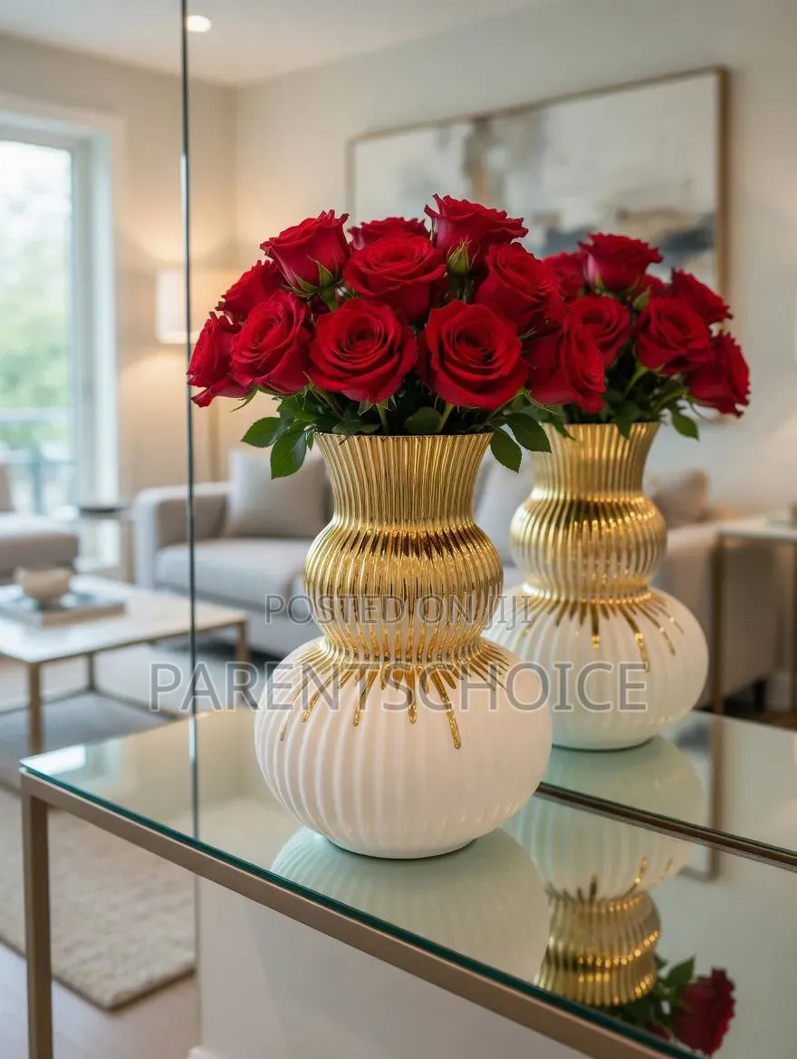 White and Gold Luxury Flower Vase