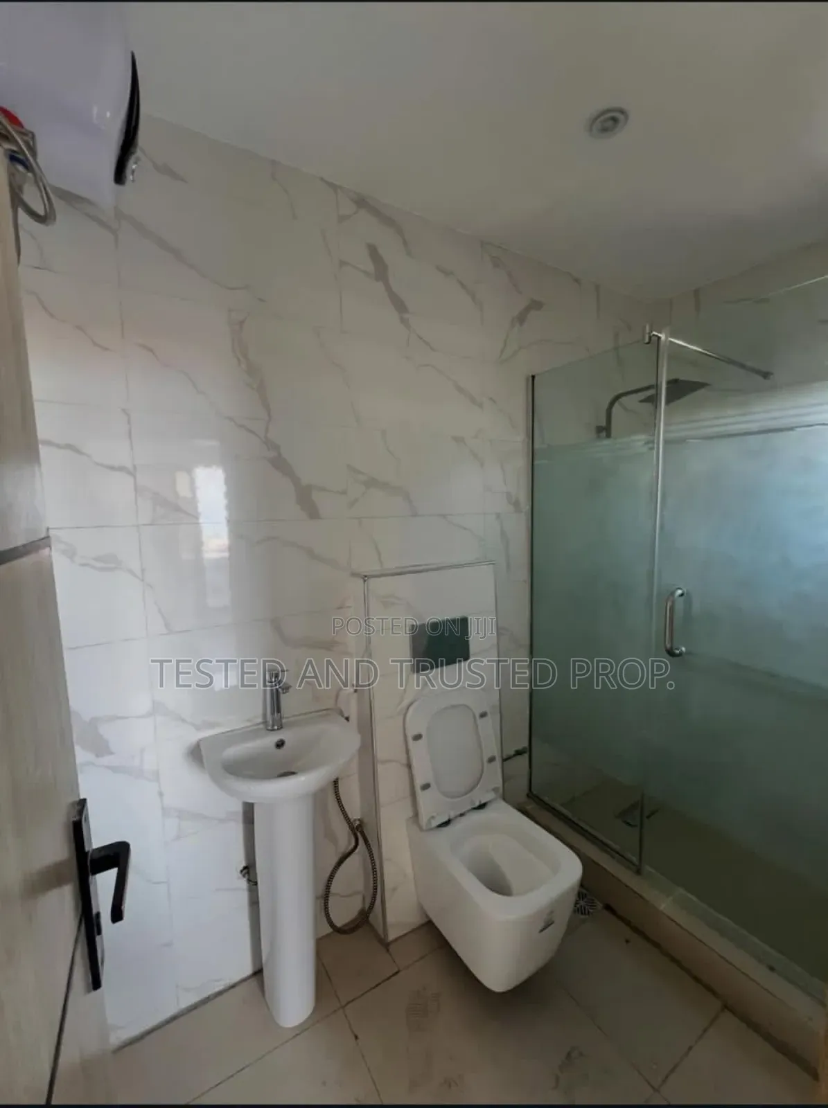 3bdrm Apartment in Ologolo for rent