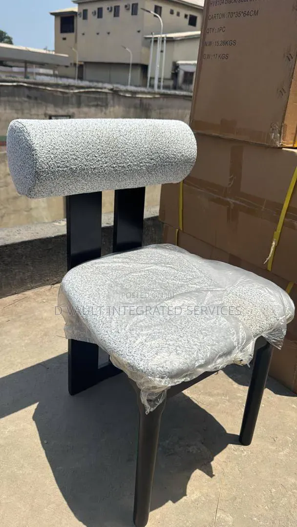 Dining Chair / Visitors Chair