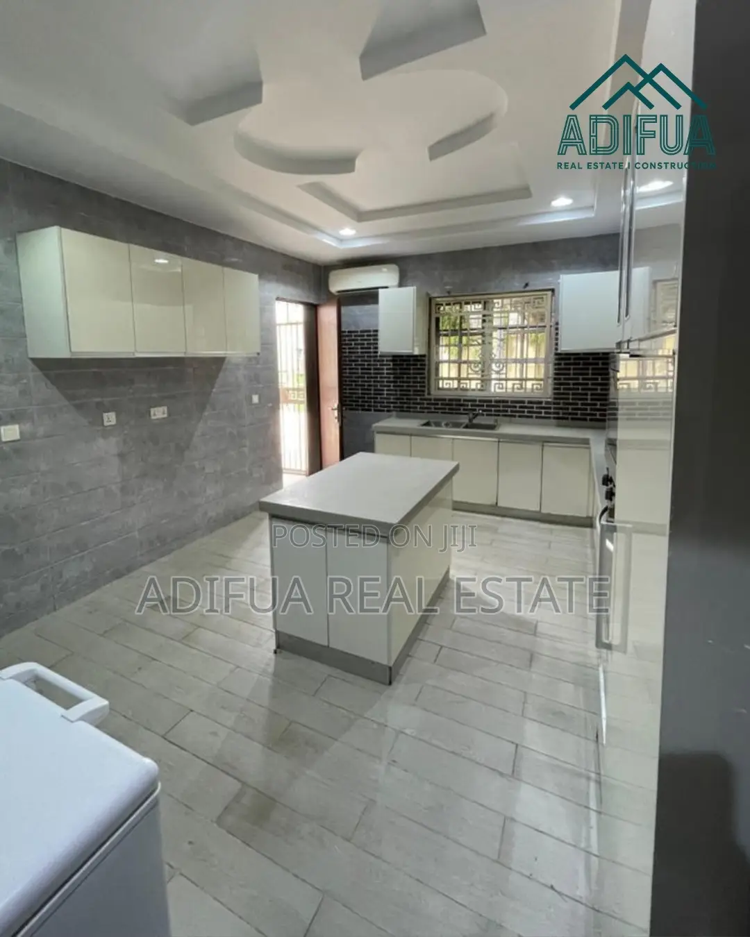 5bdrm Duplex in Wuye for sale