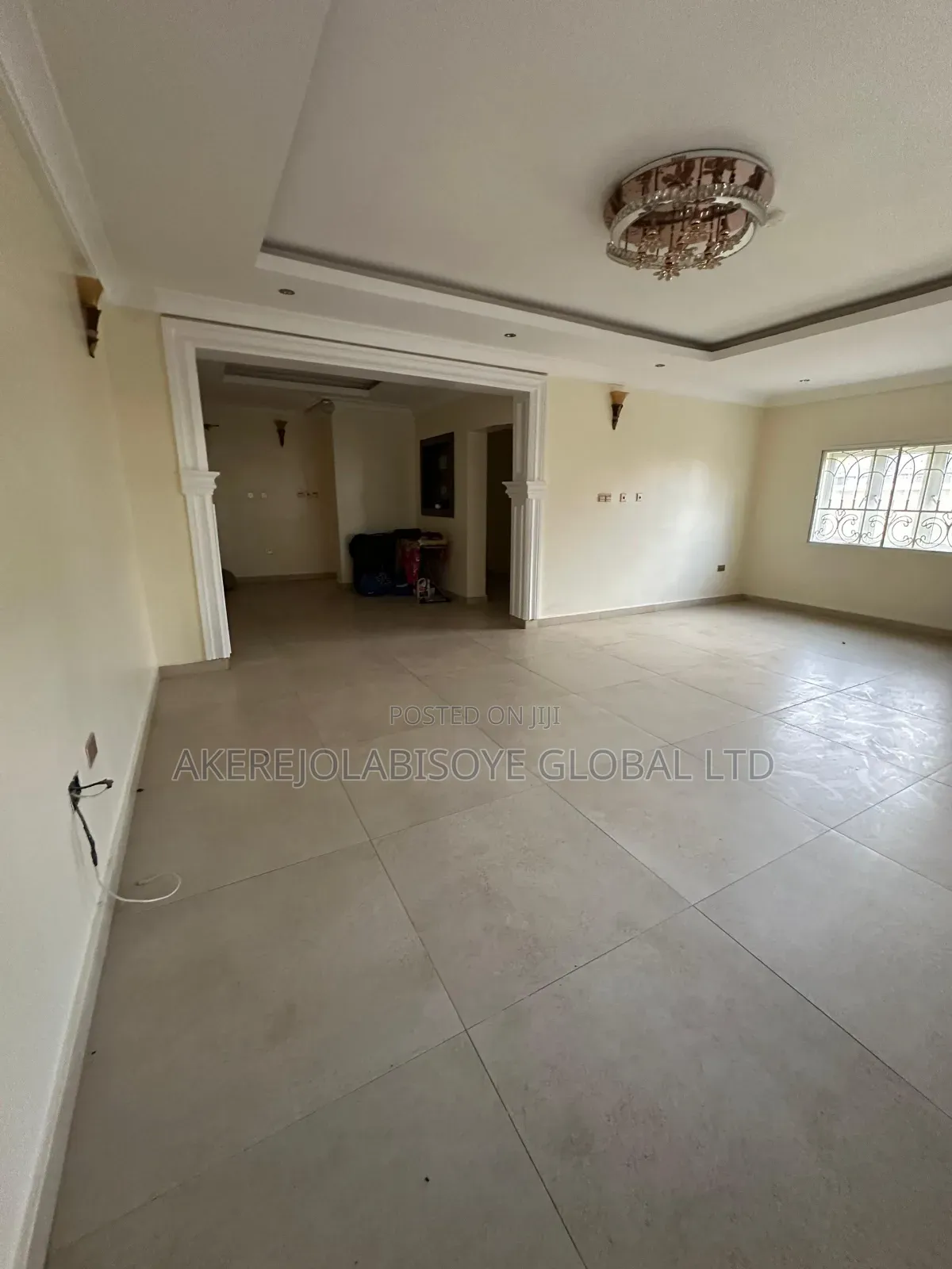 4bdrm Duplex in In An Estate, Life Camp for rent