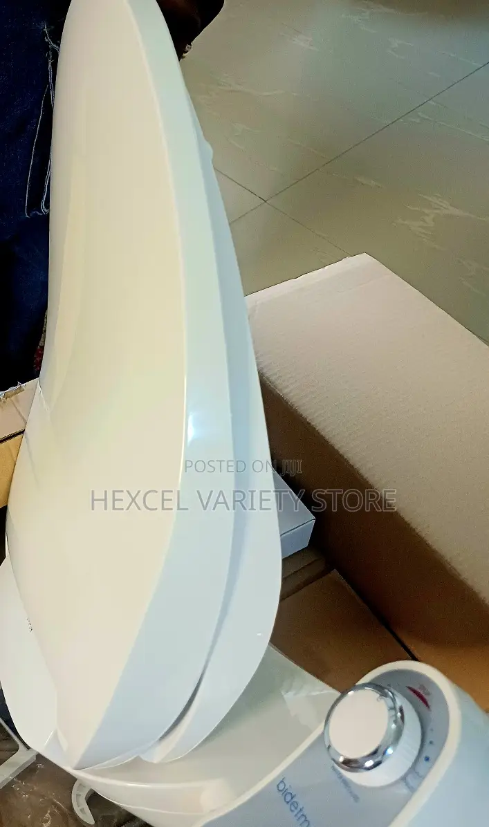 Luxury Toilet Seat [Bidet Master] - Non Electric