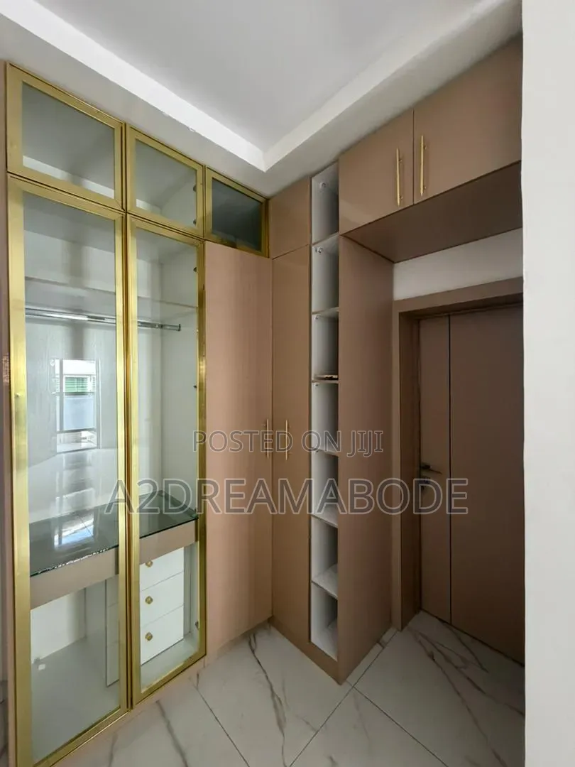 4bdrm Duplex in Oko Oba for sale