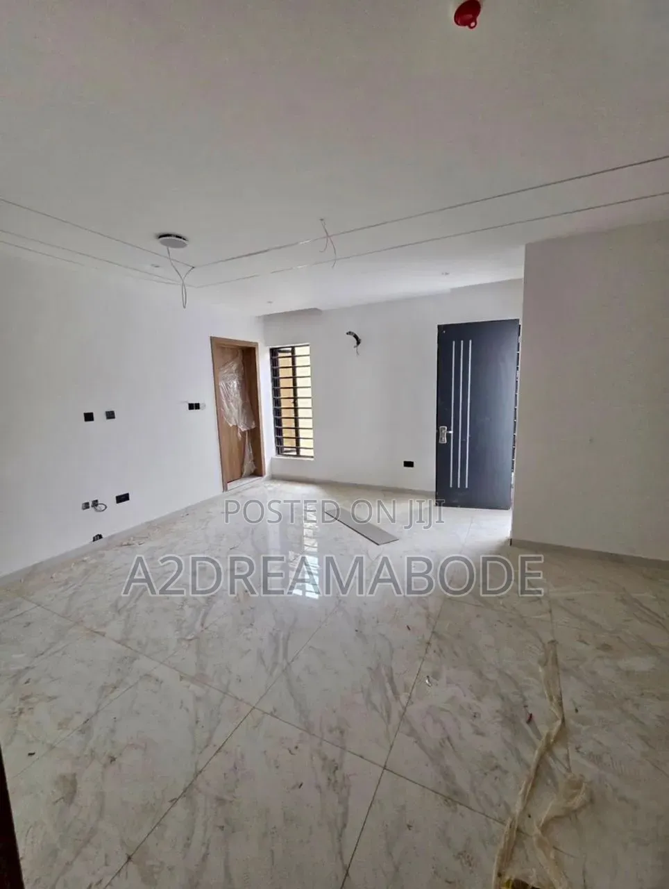 3bdrm Apartment in Ikeja for sale