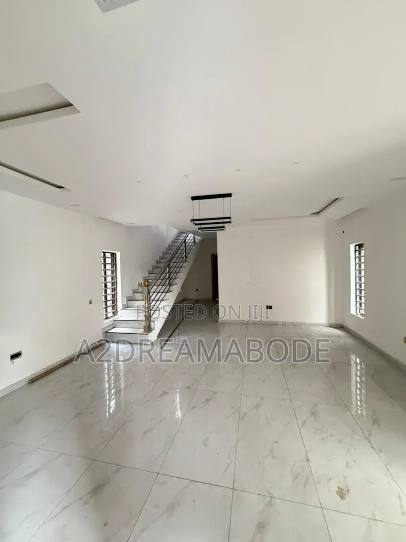 4bdrm Duplex in Fagba for sale