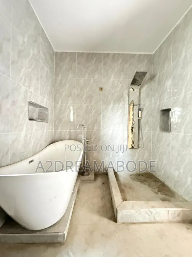 4bdrm Duplex in Fagba for sale
