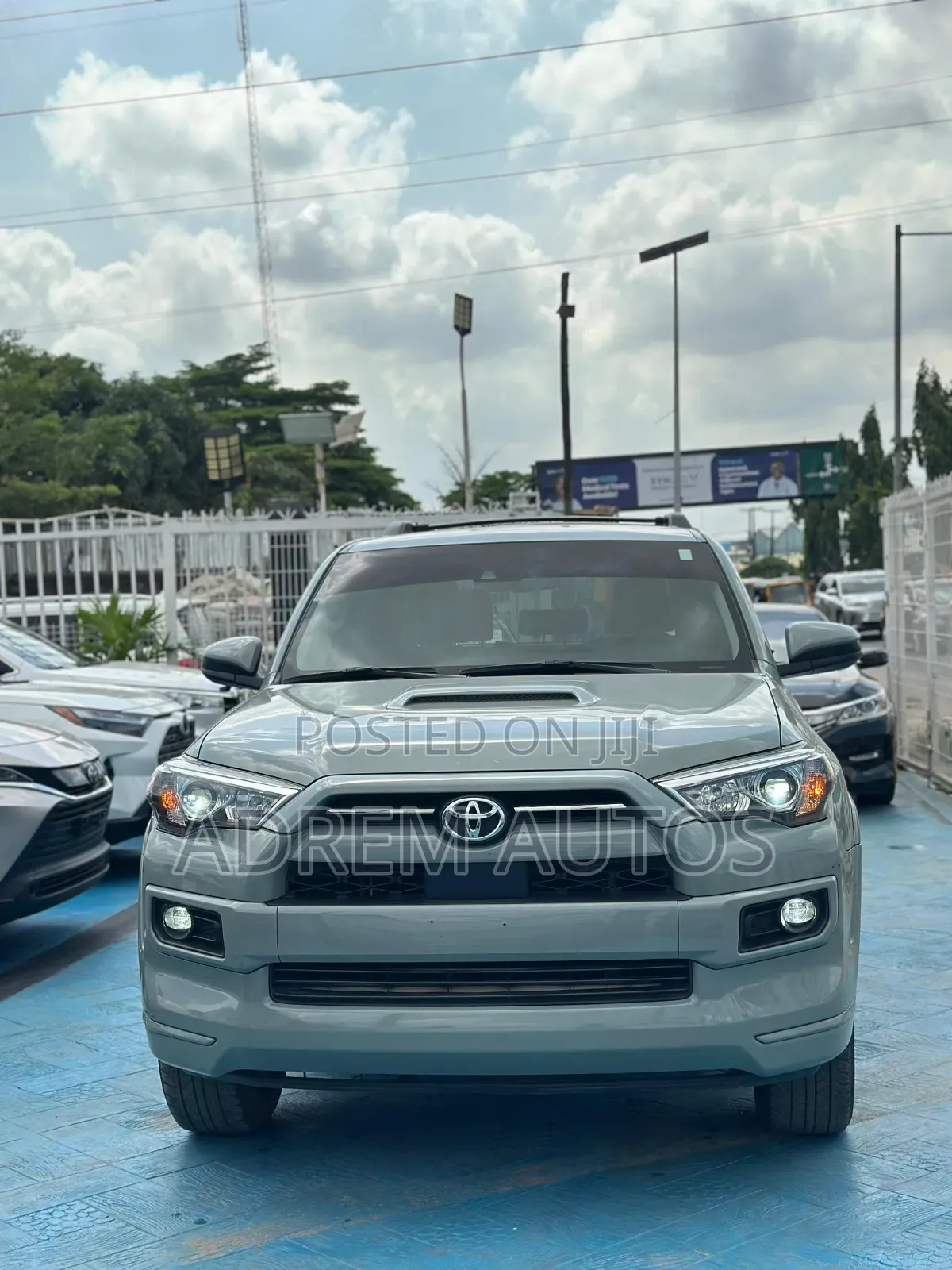 Toyota 4-Runner TRD Sport 4WD 2023 Green