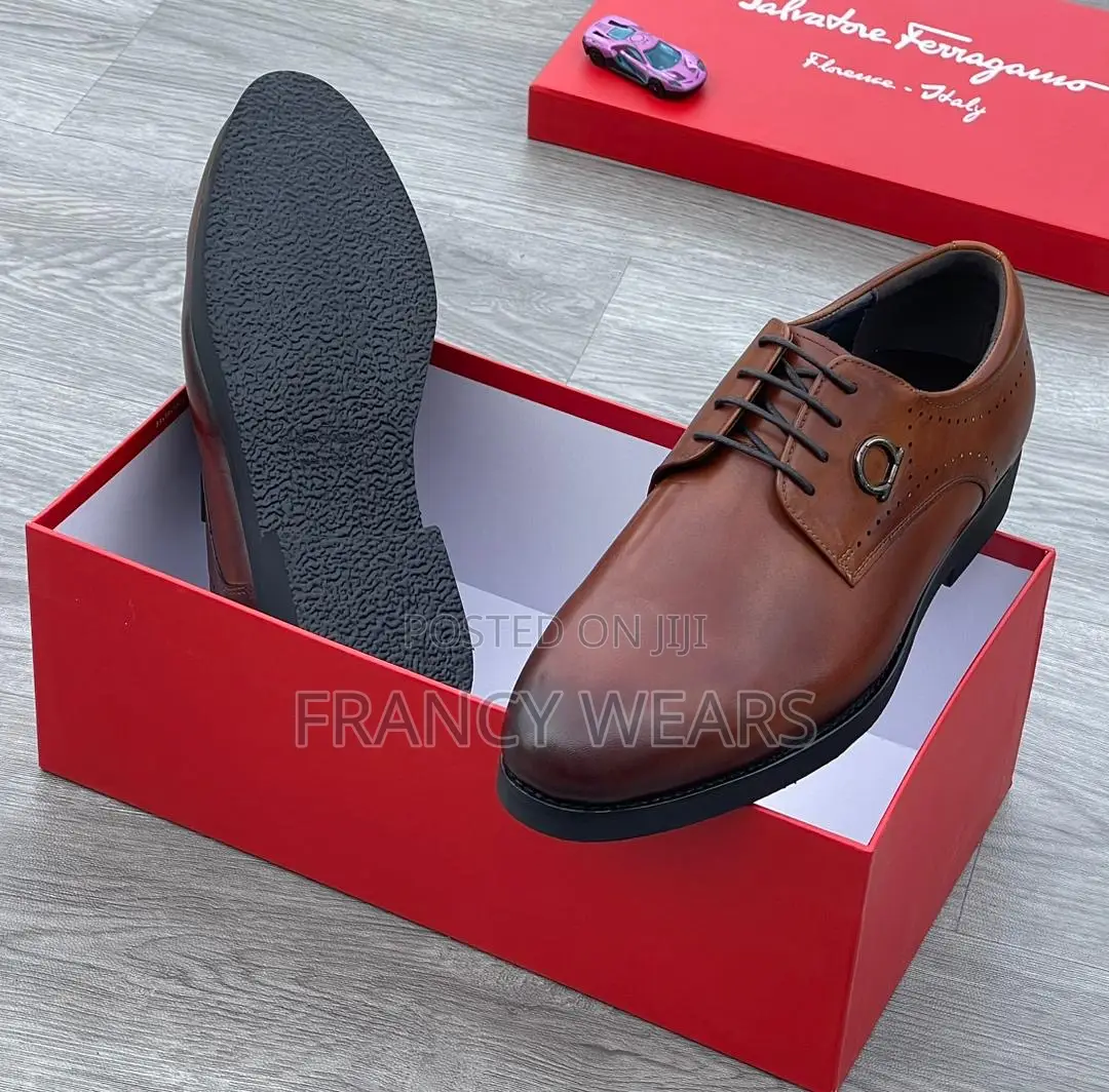 Luxury Brown and Black Leather Brogue Derby Shoes for Men