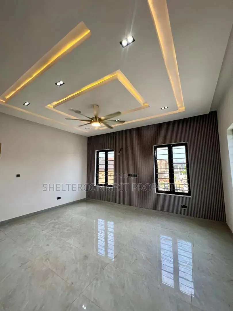 4bdrm Duplex in Ado / Ajah for sale