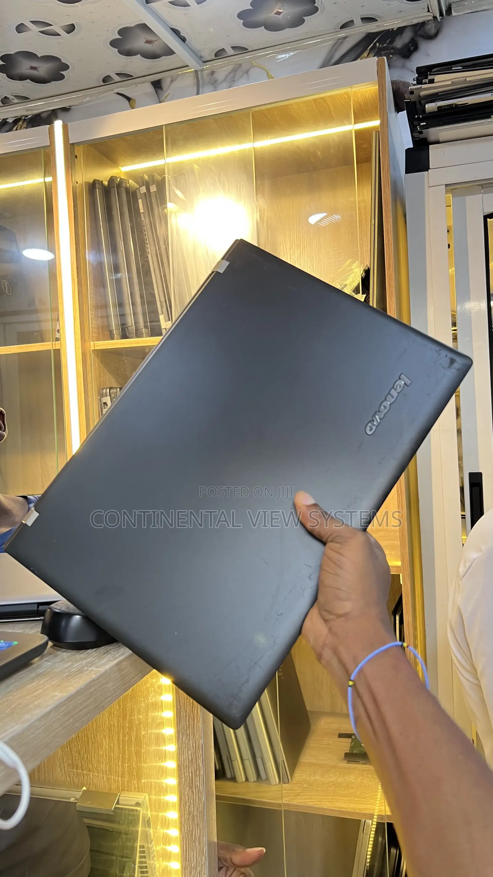 Laptop Lenovo IdeaPad 310 8GB Intel Core i5 HDD 500GB