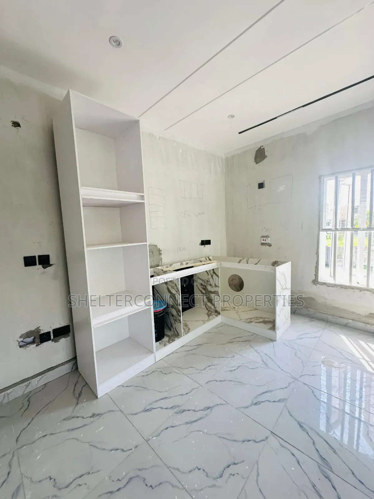 1bdrm Apartment in Lekki Expressway for sale