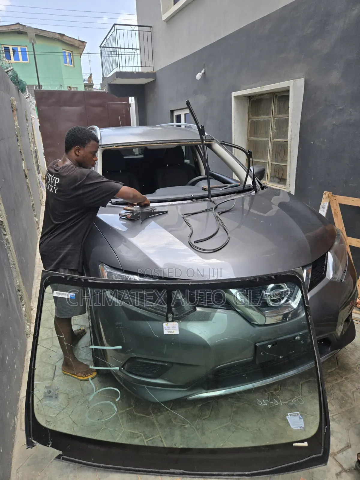 Nissan Rogue 2015 Windscreen Glass Available at Chimatex