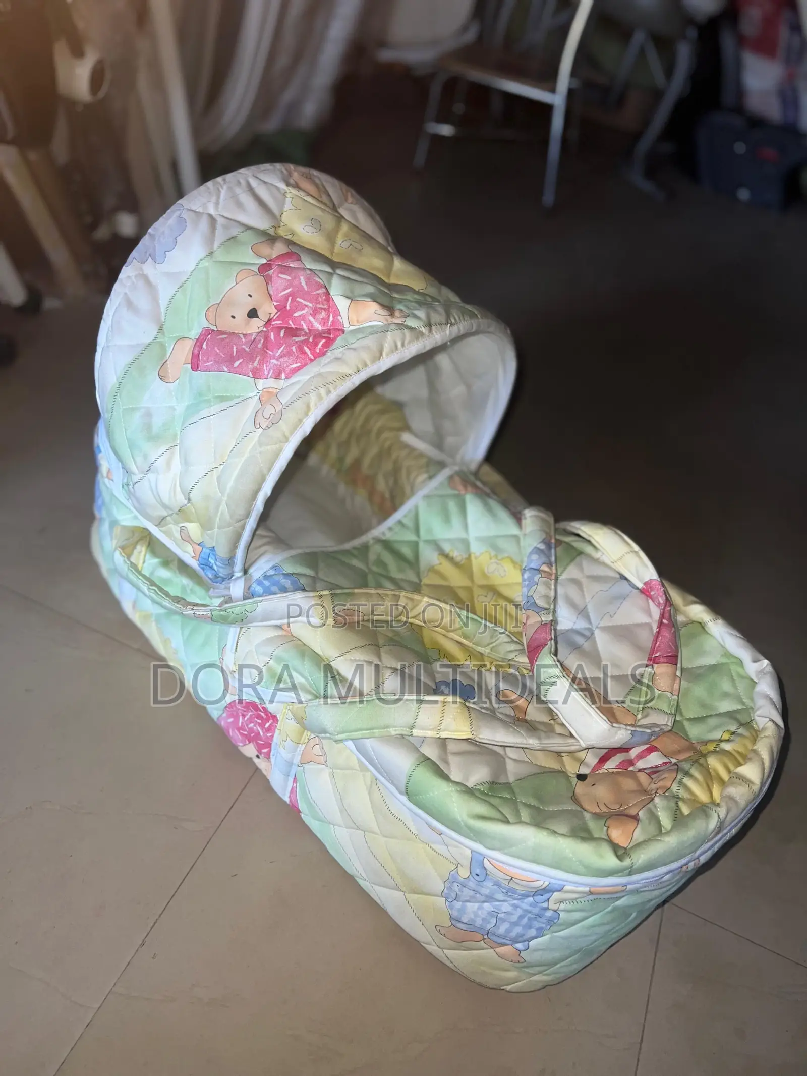 Baby Bassinet With Mattress and Handle