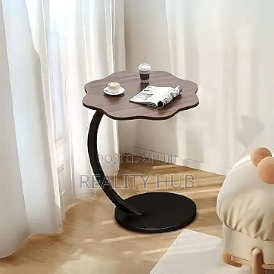 Curved Table With Wooden Top 40cm Compact End Table Metal Base Sofa