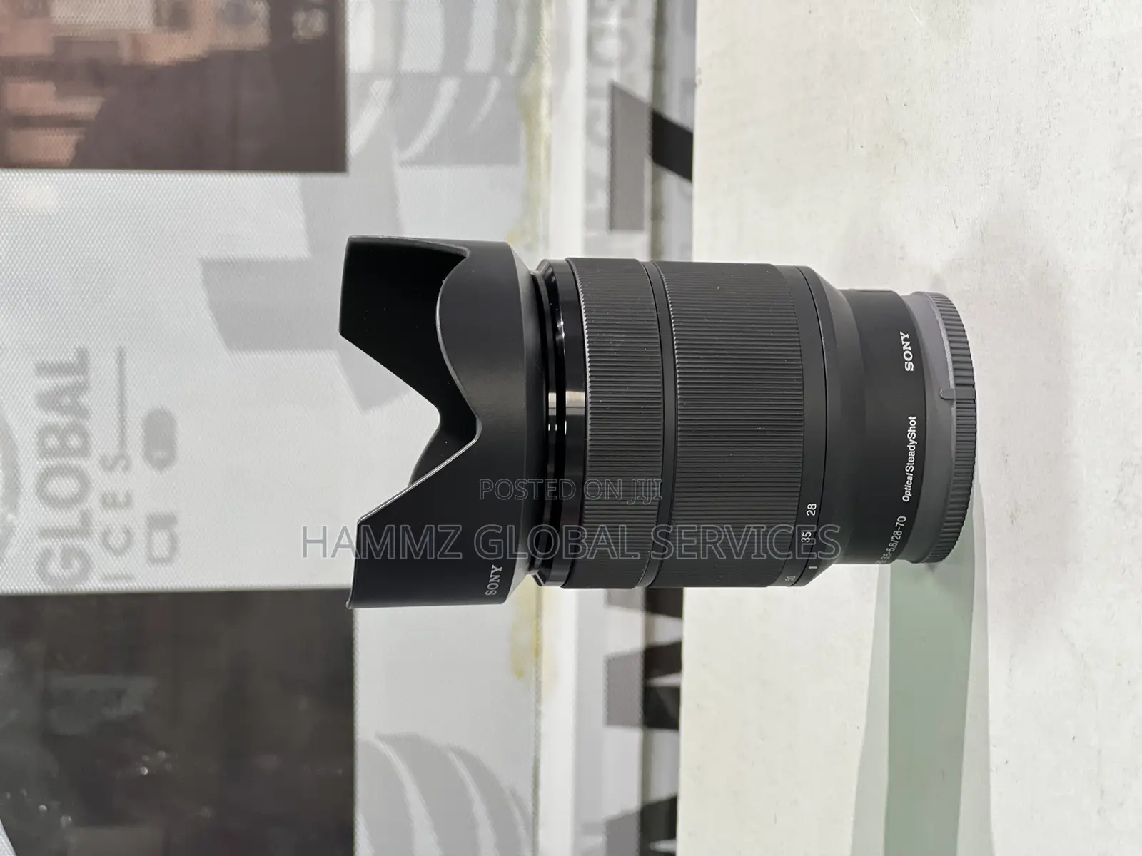 Sony Fe 28-70mm F/3.5-5.6 Lens