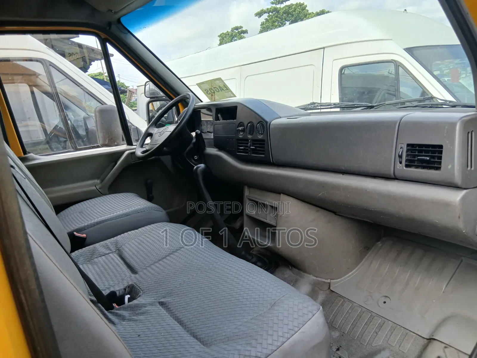 Volkswagen LT 2005 Yellow